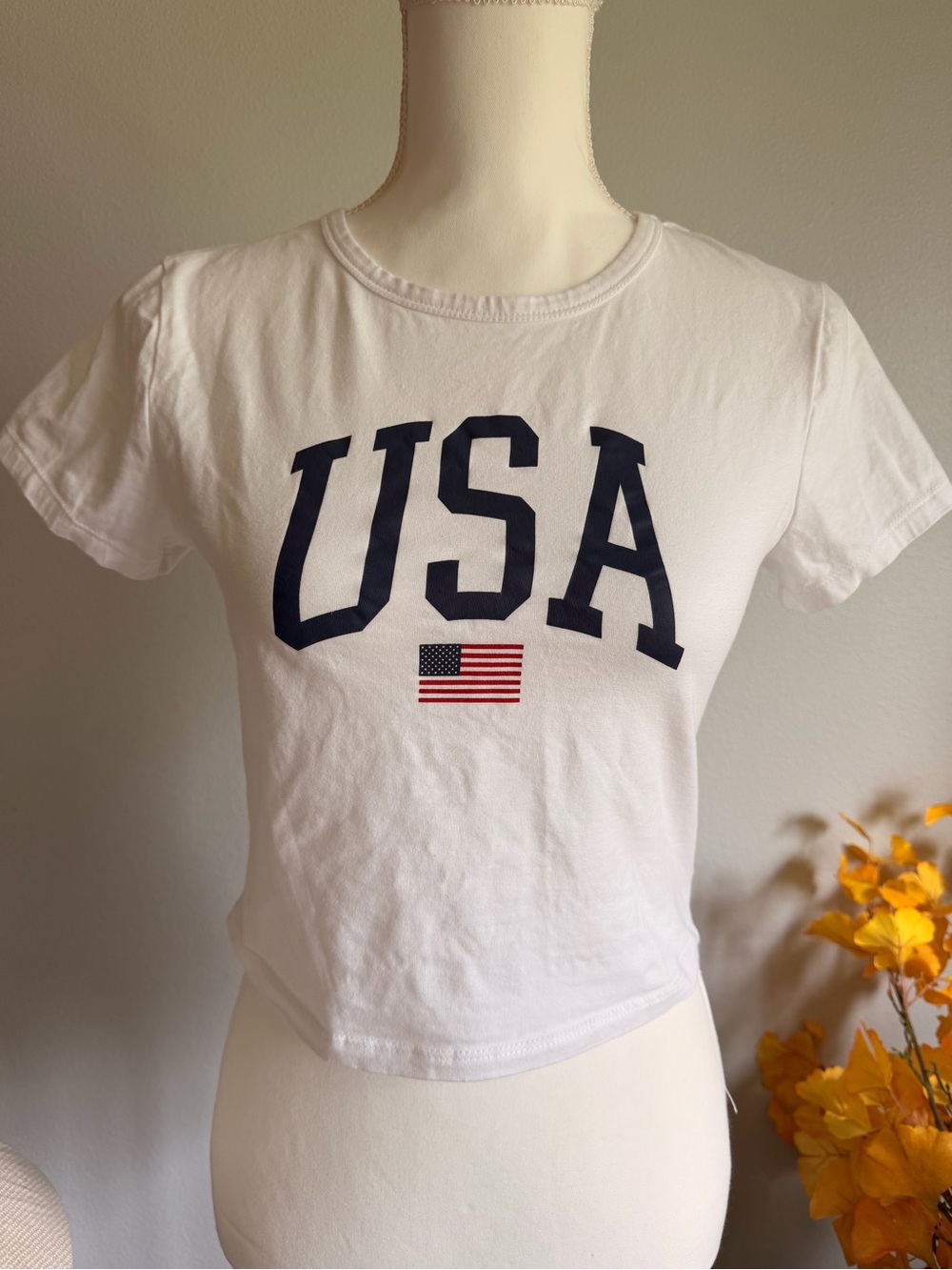 Forever 21 White Tee with Navy USA Graphic and Flag